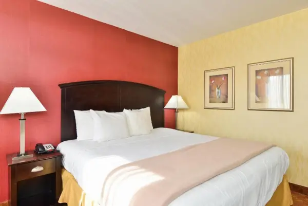 Lex View Inn at JFK Airport 4